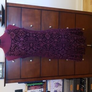 WHBM Aubergine Velvet Burnout Sheath Evening Cocktail Dress, Stretchy & Body Con